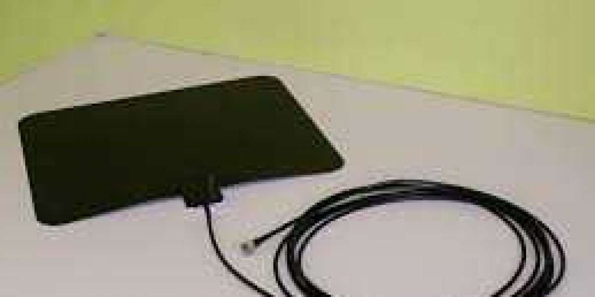 Flat Antenna Market Growth: Trends, Forecasts, and Key Insights (2025-2035)