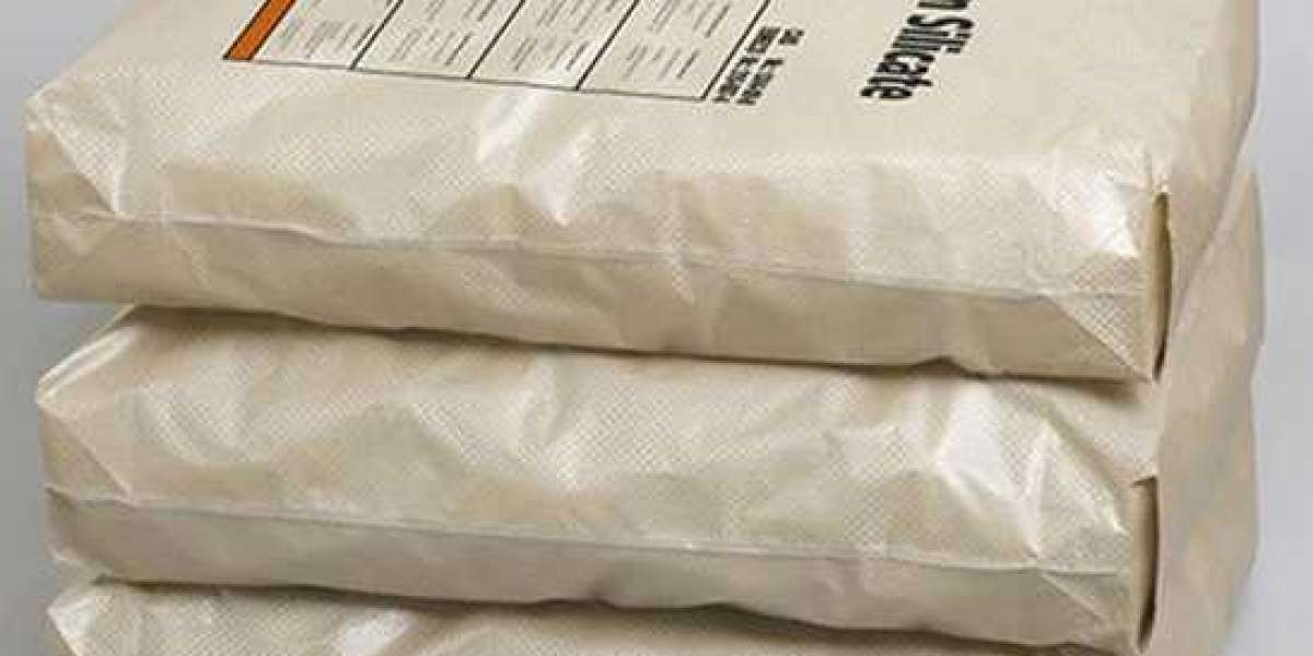 Top Benefits of Using Paper Poly Bags for Industrial Packaging